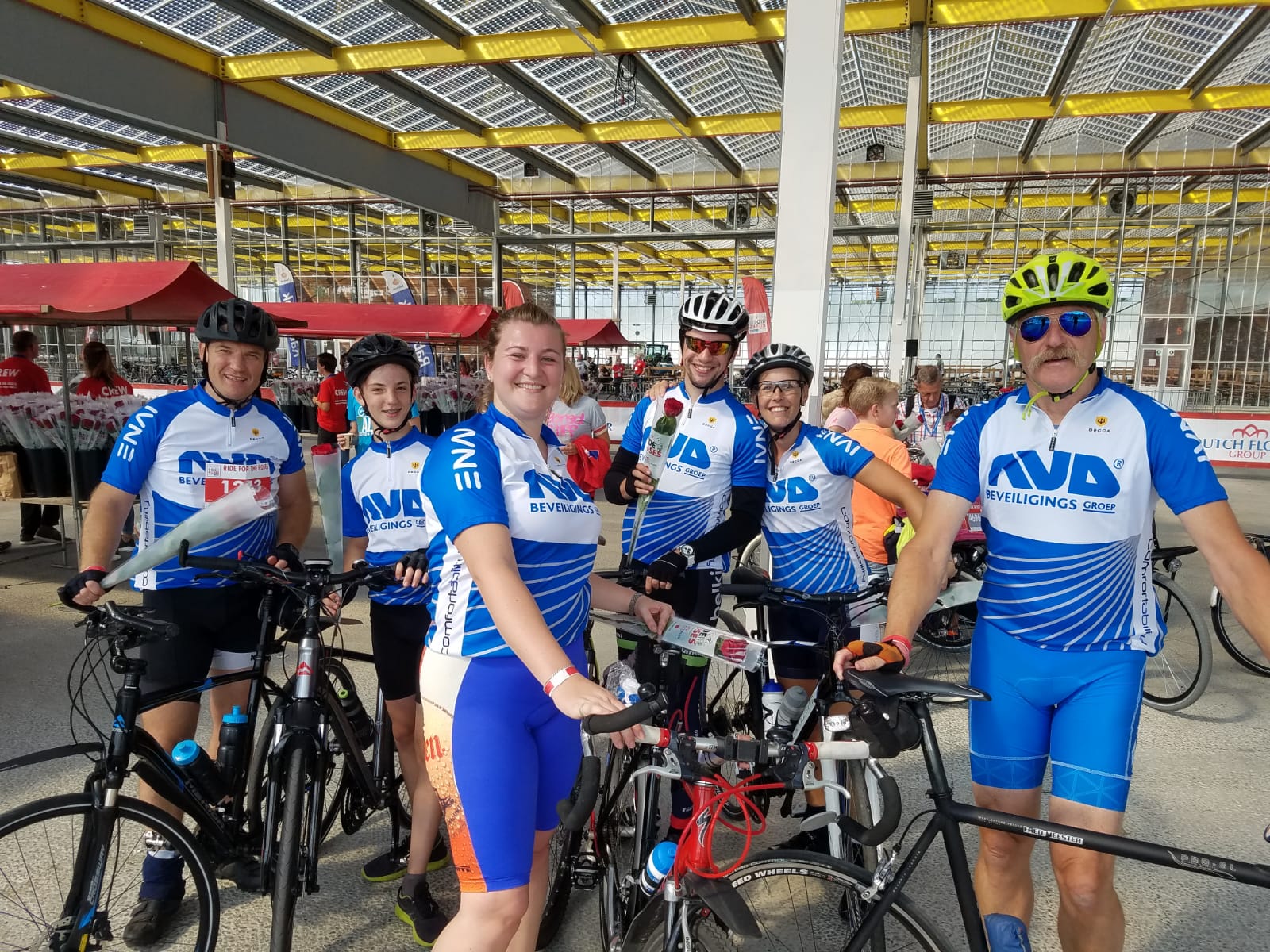 NVD fietsteam voor kanker onderzoek