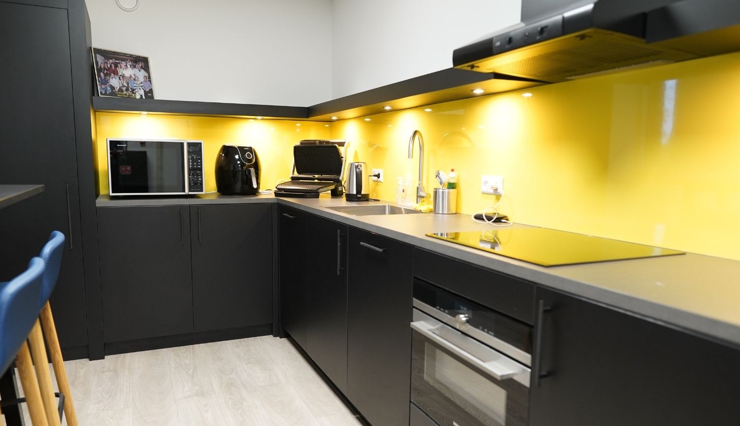 Uitgebreide keuken facilitleiten NVD hoofdkantoor